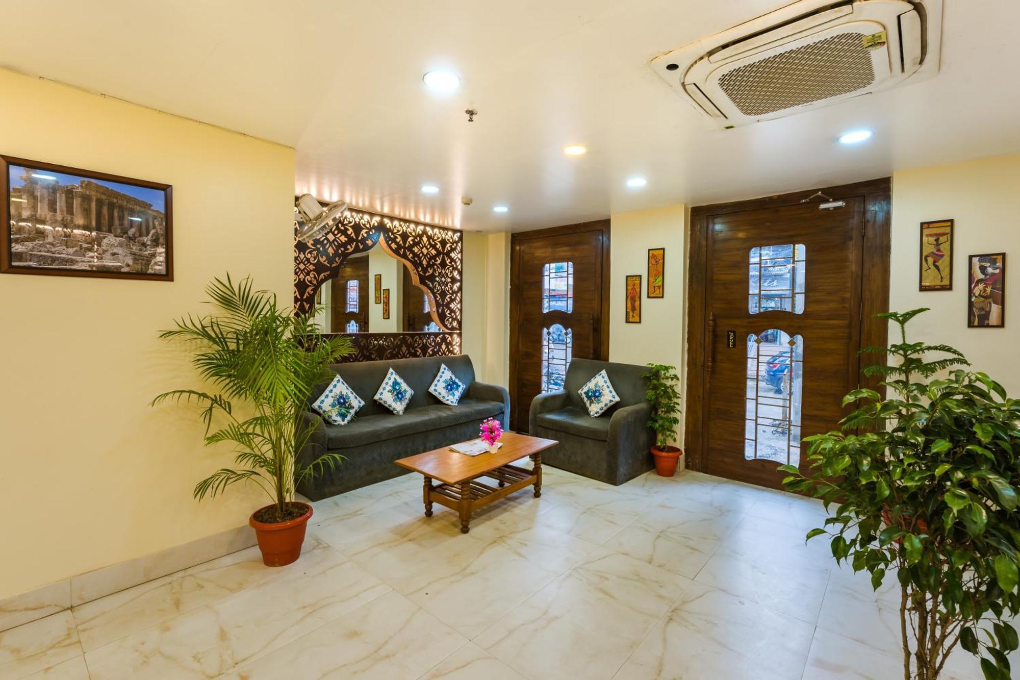 Tripli Hotels Silver Shine Varanasi Dış mekan fotoğraf