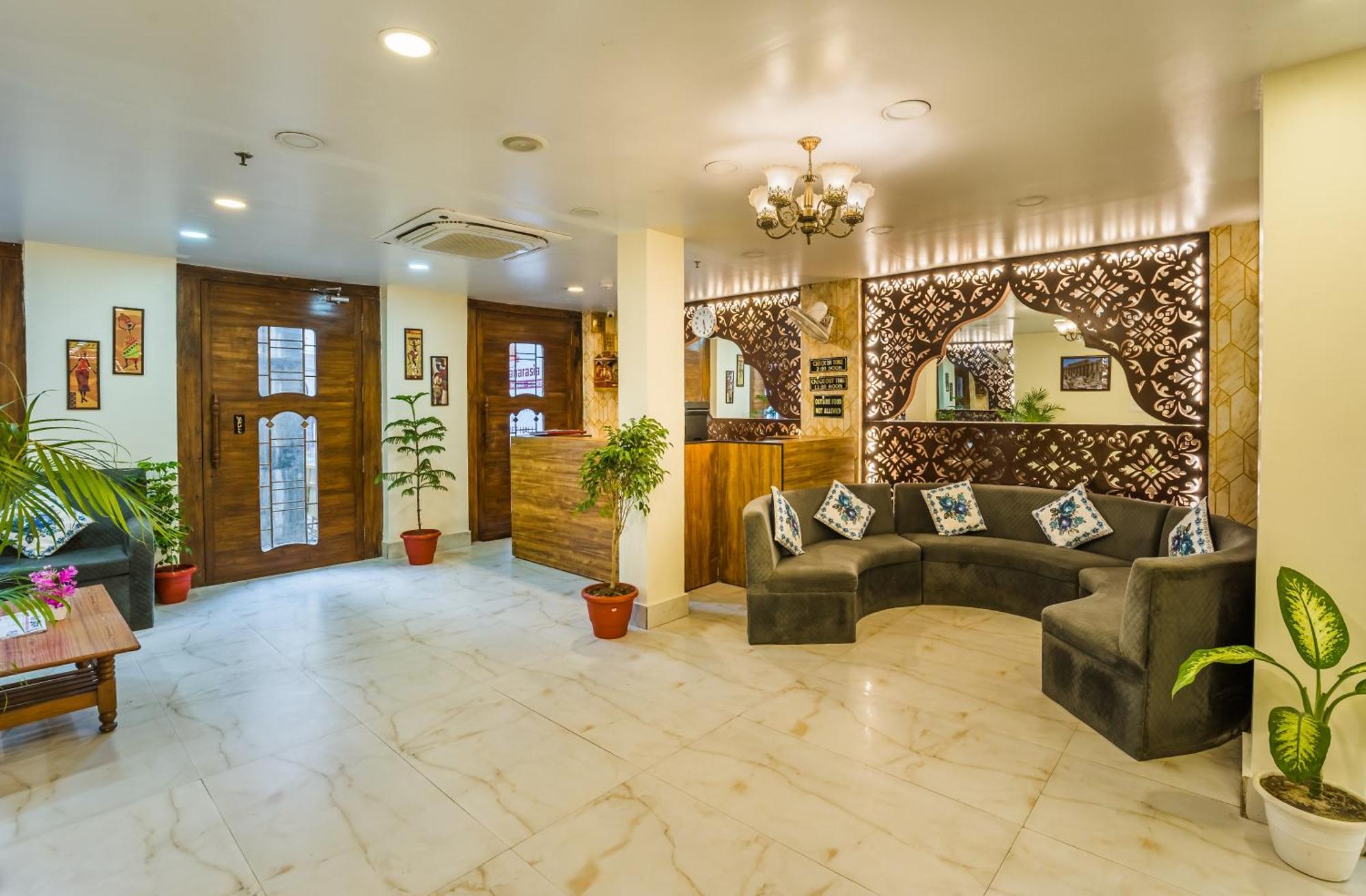Tripli Hotels Silver Shine Varanasi Dış mekan fotoğraf